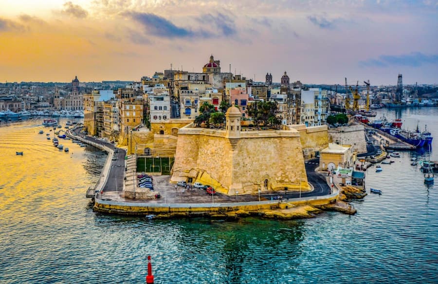 Malta Master / MBA
