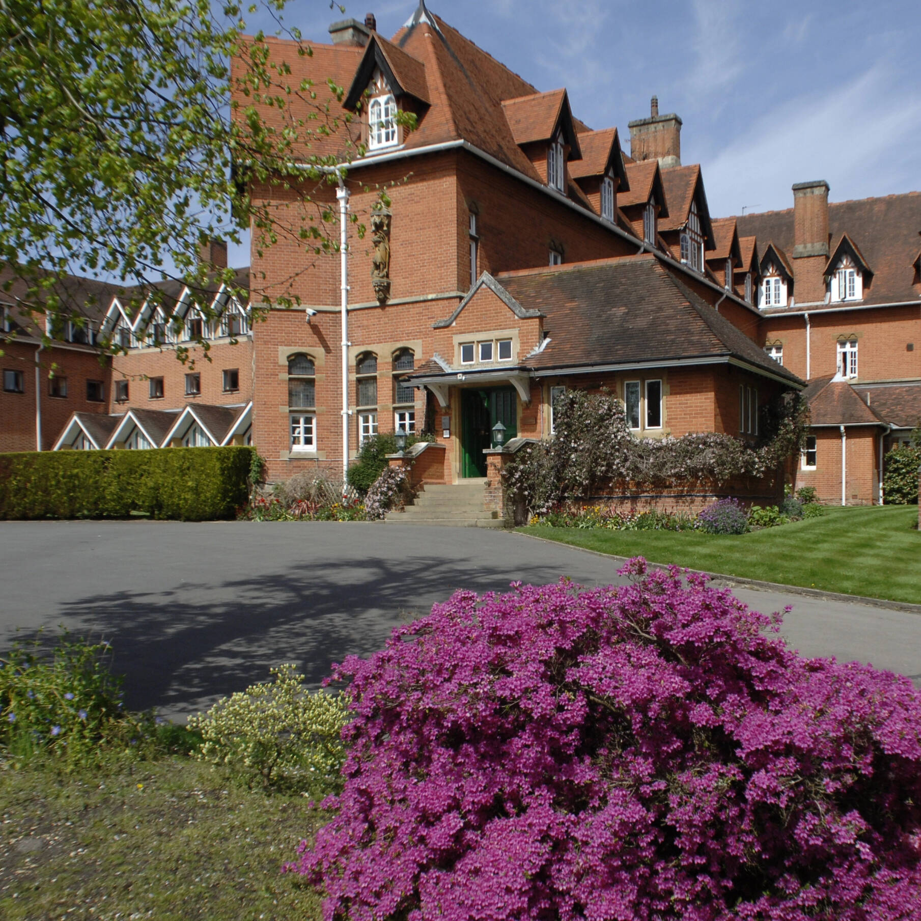 Kings Education Aile &Ccedil;ocuk Programı Moreton Hall